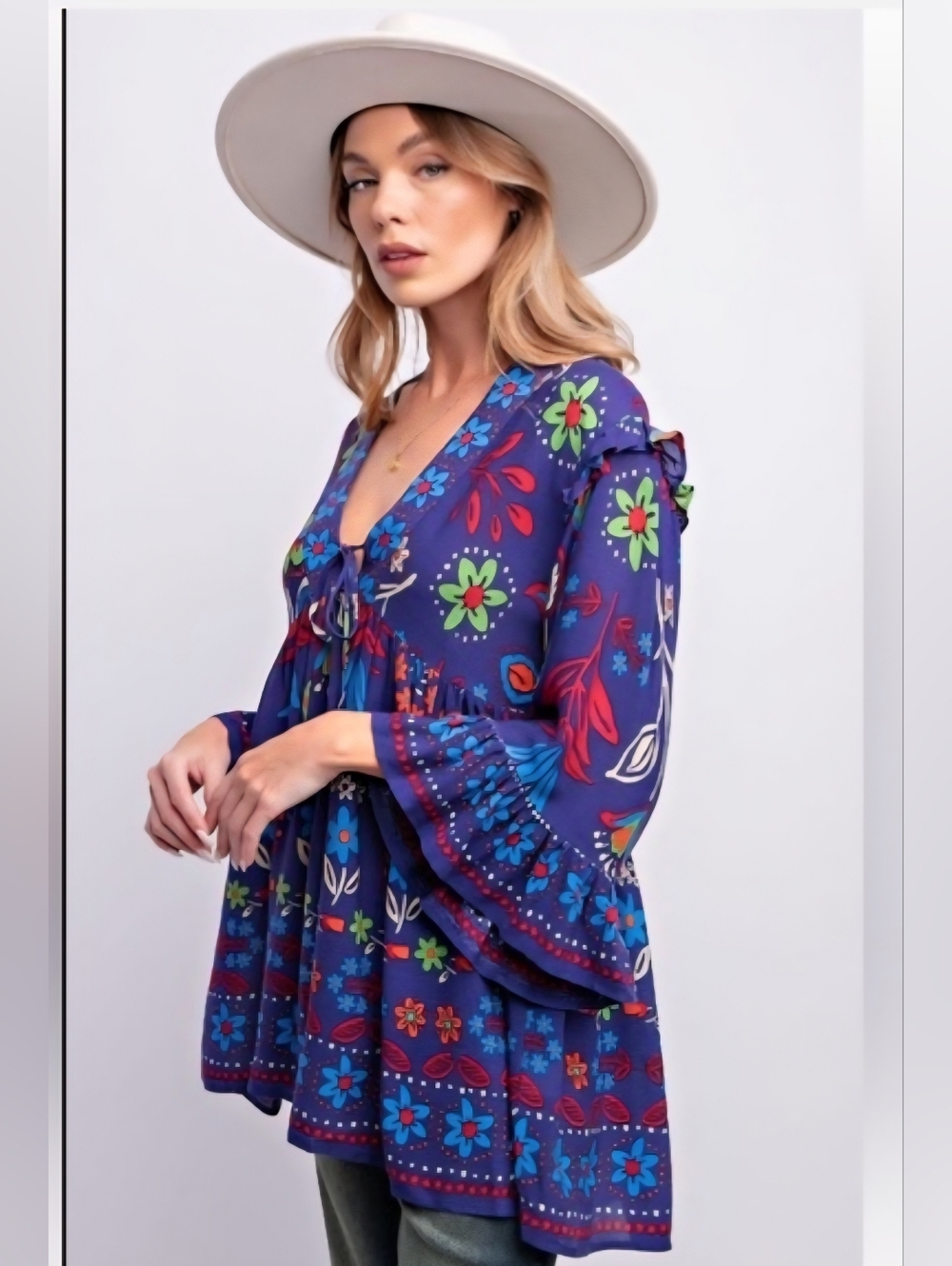 Easel Blueberry Boho Floral Tie-Front V-Neck Peasant Top - Navy Med